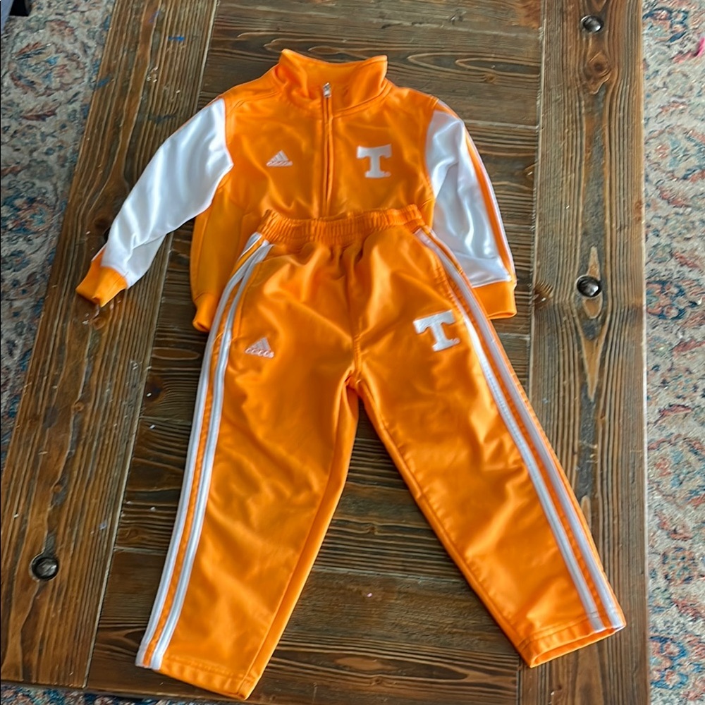Tennessee Athletic Tracksuit 3T